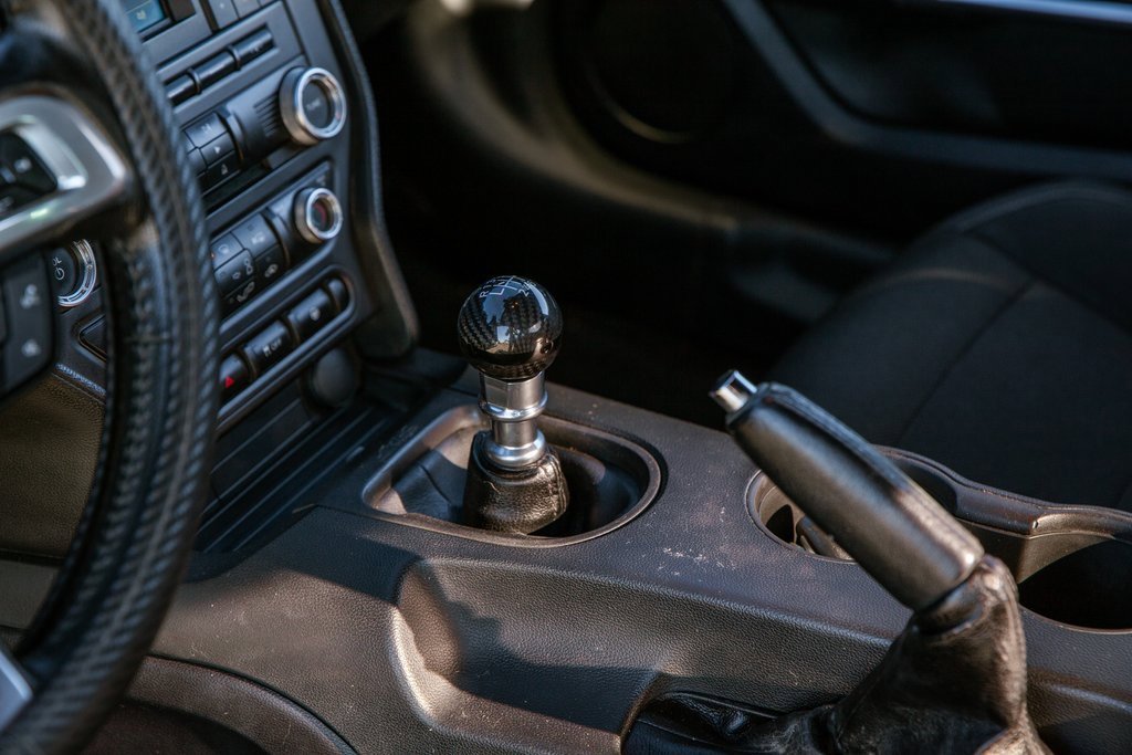 Used 2015 Ford Mustang Coupe image 13