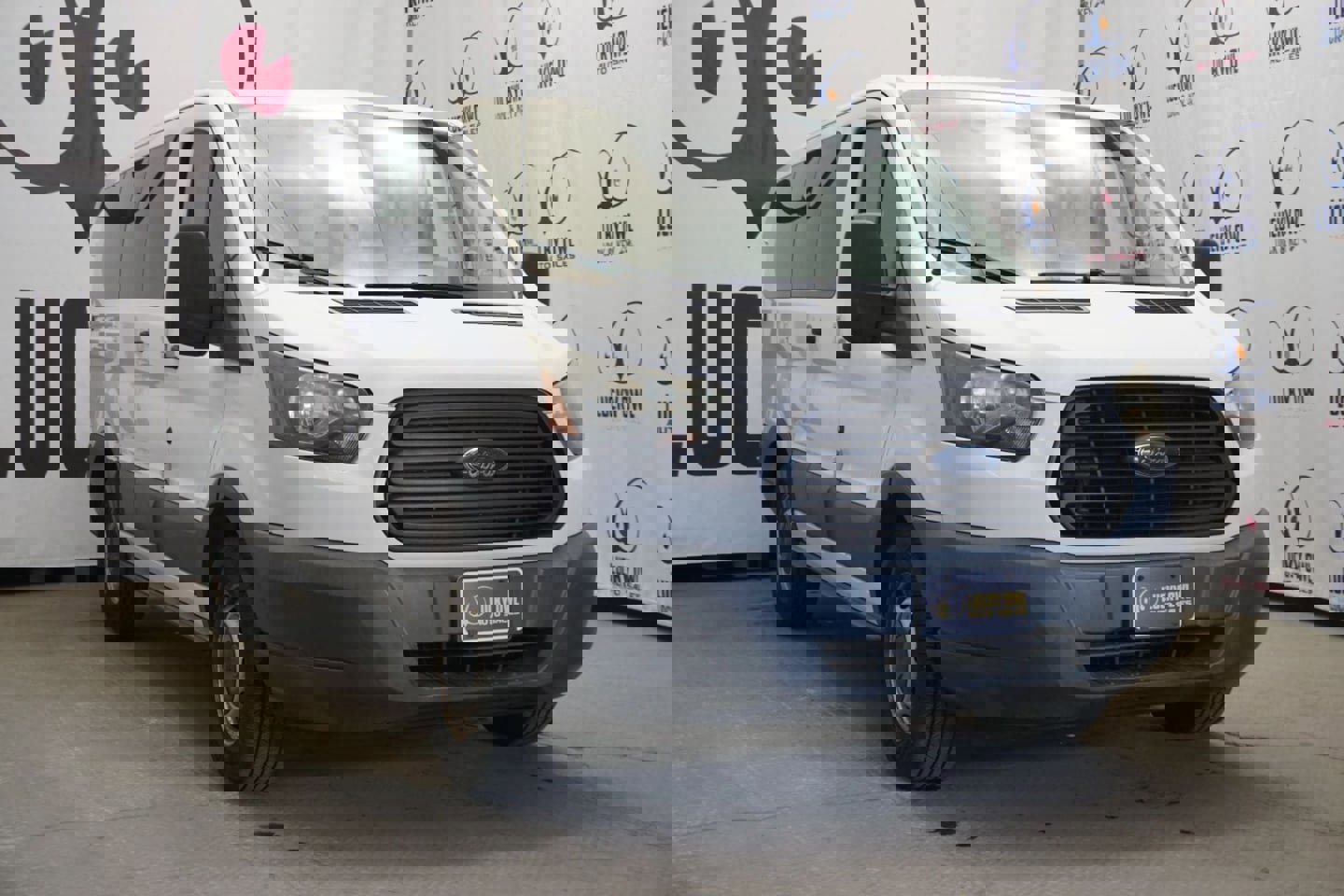 Used 2016 Ford Transit 150 XL image 3