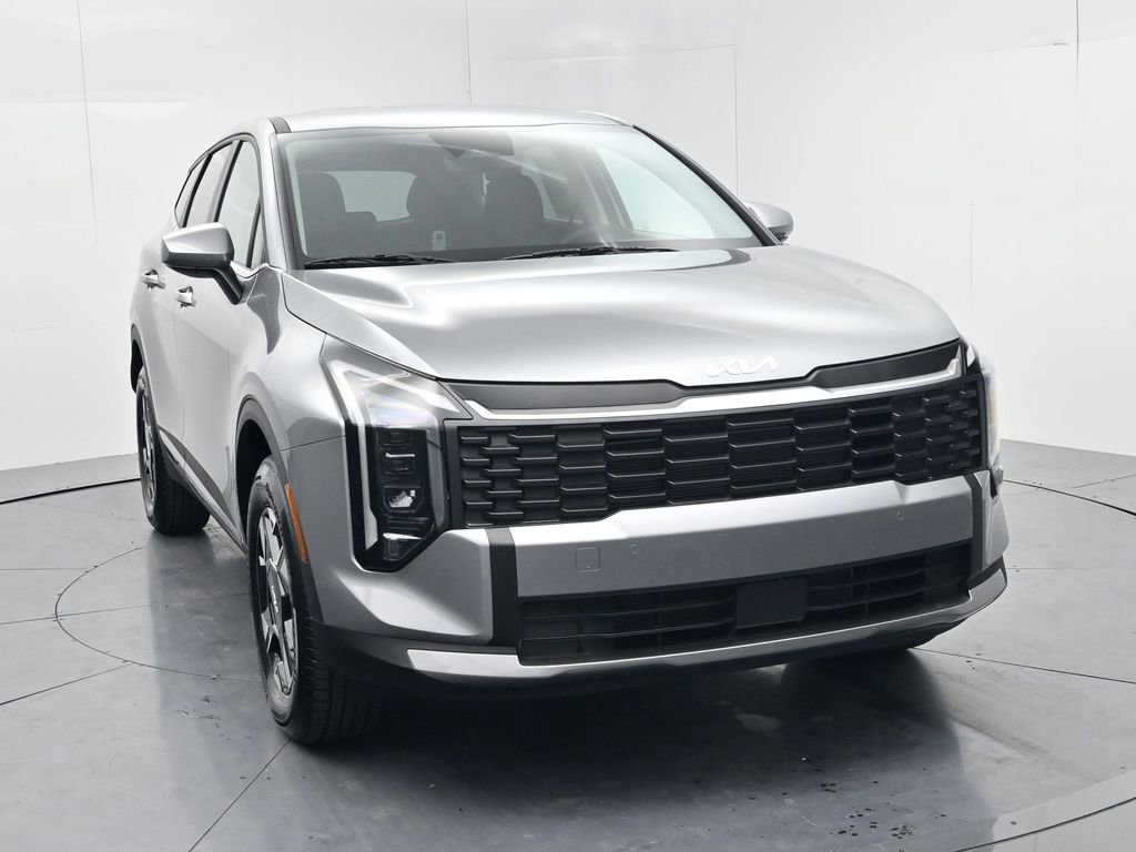 New 2026 Kia Sportage LX image 2