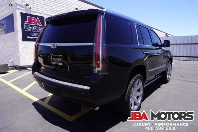 Used 2018 Cadillac Escalade Premium Luxury AWD/4WD image 73