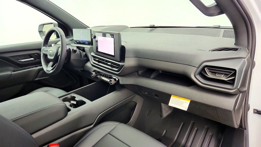 Used 2024 Chevrolet Silverado EV W/T AWD/4WD image 25