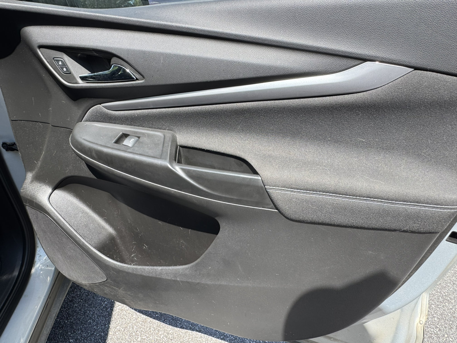 Used 2023 Chevrolet Bolt EUV LT FWD image 15