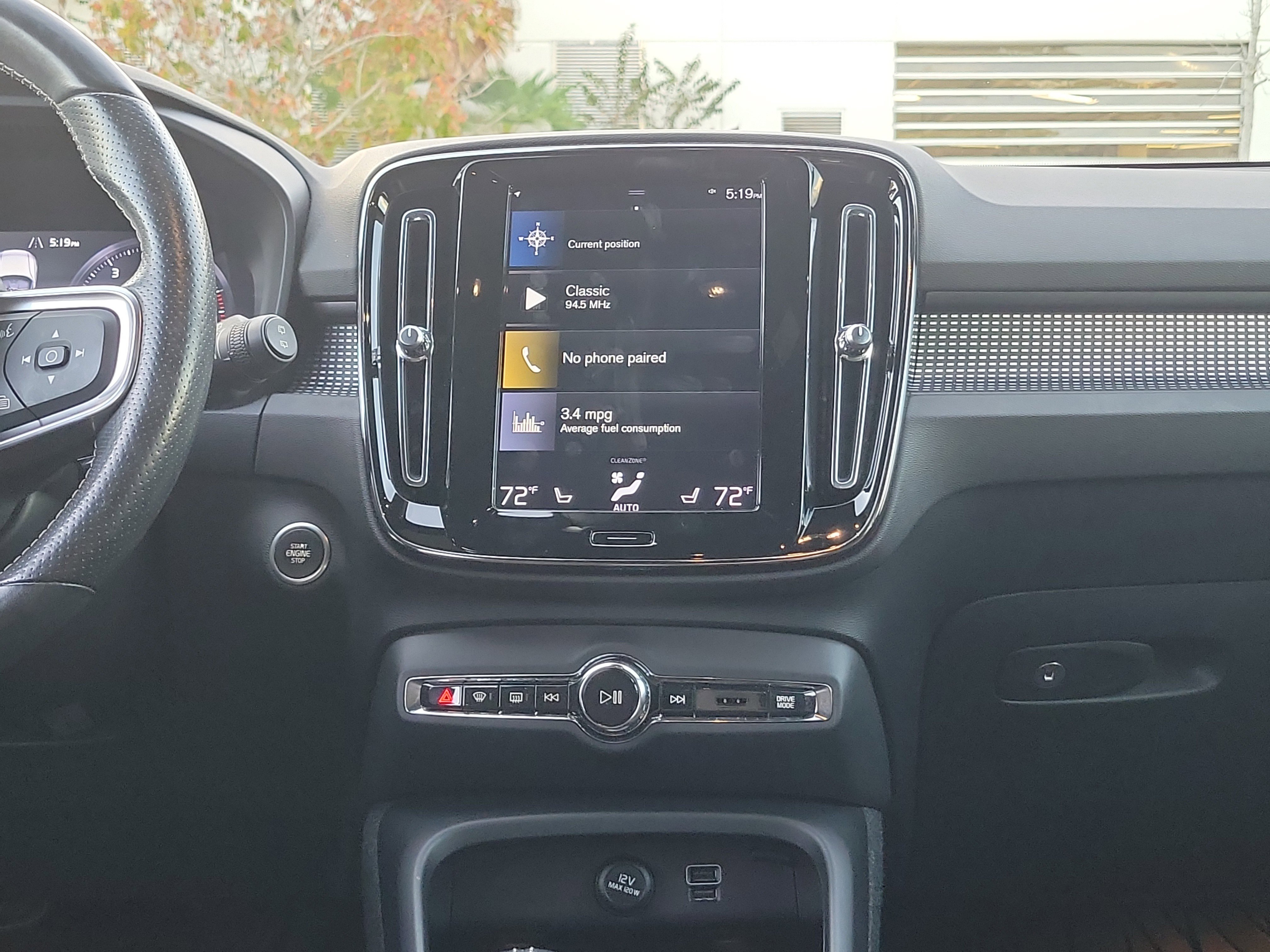 Used 2019 Volvo XC40 T5 R-Design image 22