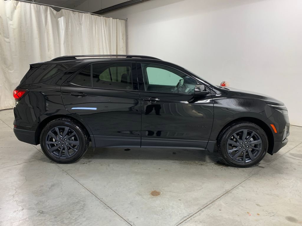 Used 2024 Chevrolet Equinox RS image 11