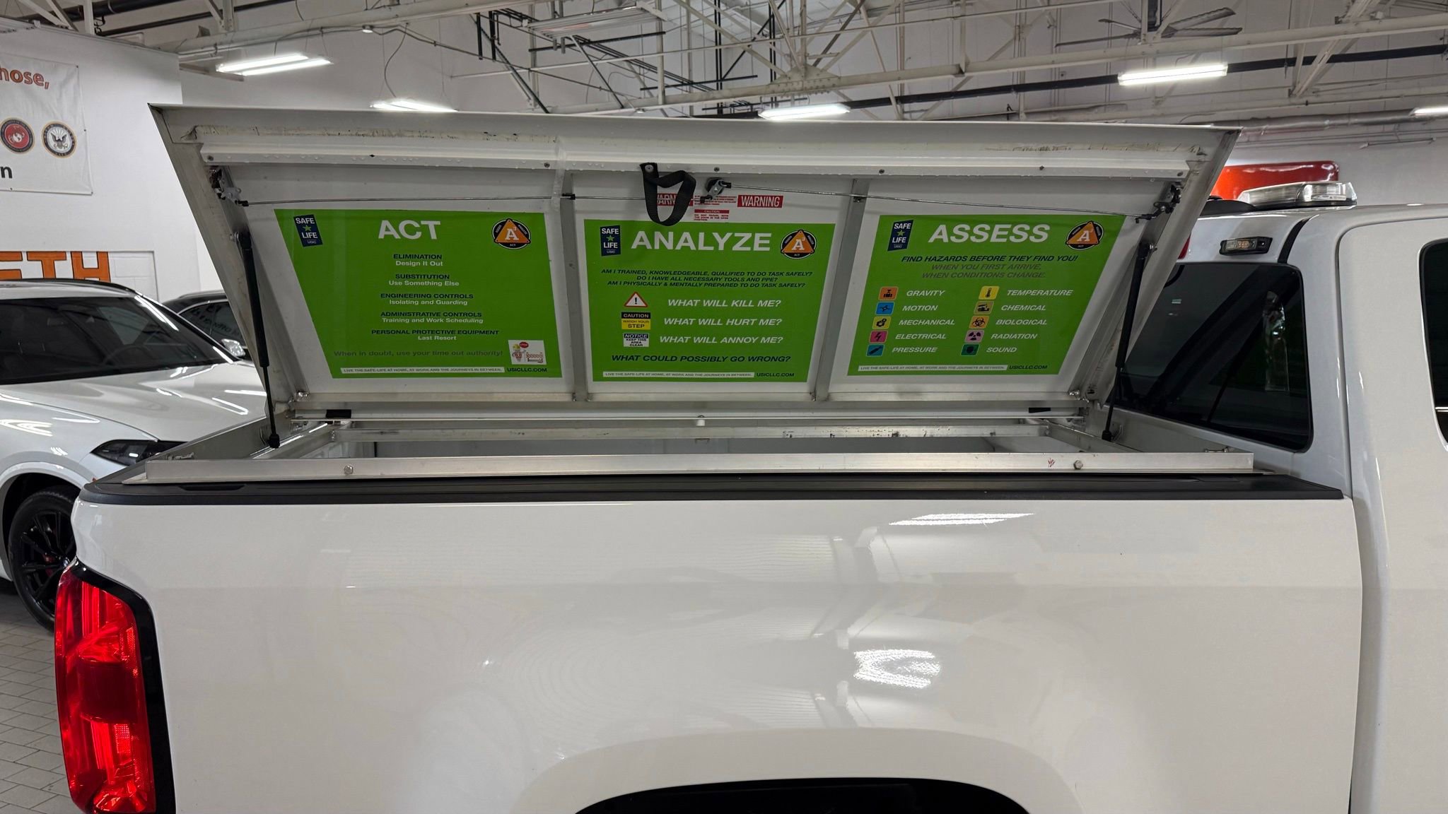 Used 2022 Chevrolet Colorado LT w/ Fleet Safety Package image 10