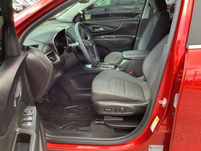 Used 2024 Chevrolet Equinox LT FWD image 9