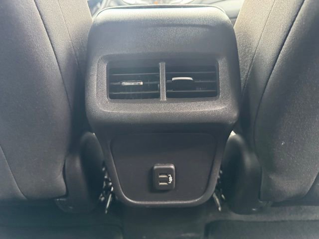 Used 2022 Chevrolet Equinox LT AWD/4WD image 17