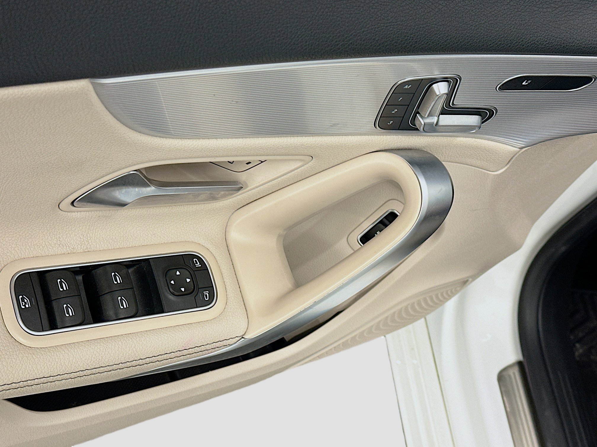 Used 2021 Mercedes-Benz A 220 A 220 image 15