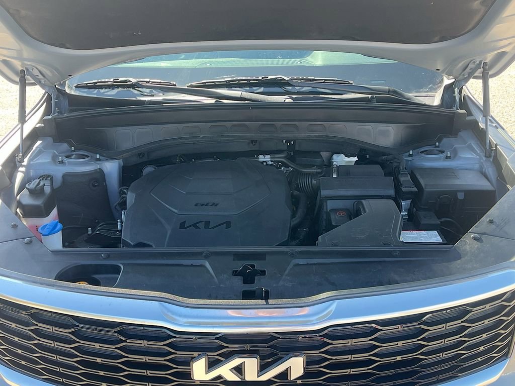 Used 2022 Kia Telluride EX image 32