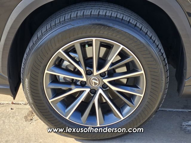Used 2024 Lexus NX 250 FWD image 9