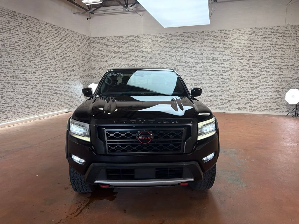 Used 2024 Nissan Frontier PRO-4X w/ Technology Package AWD/4WD image 2