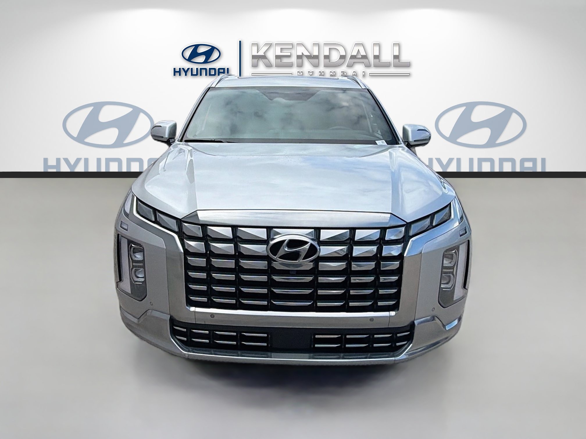 Certified 2023 Hyundai Palisade Calligraphy FWD image 2