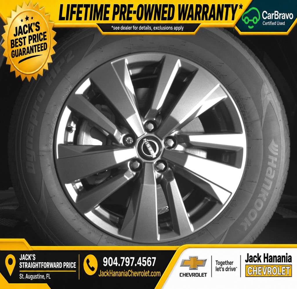Used 2026 Nissan Pathfinder S FWD image 29
