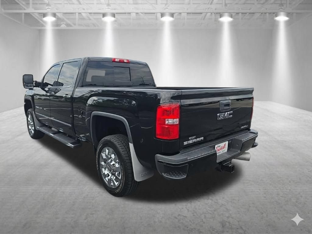Certified 2018 GMC Sierra 2500 Denali AWD/4WD image 9