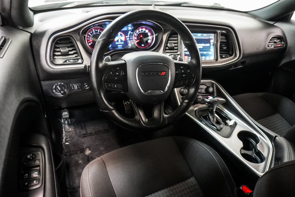Used 2021 Dodge Challenger R/T Scat Pack RWD image 10