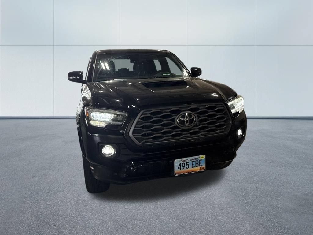 Used 2023 Toyota Tacoma TRD Sport w/ Technology Package AWD/4WD image 2