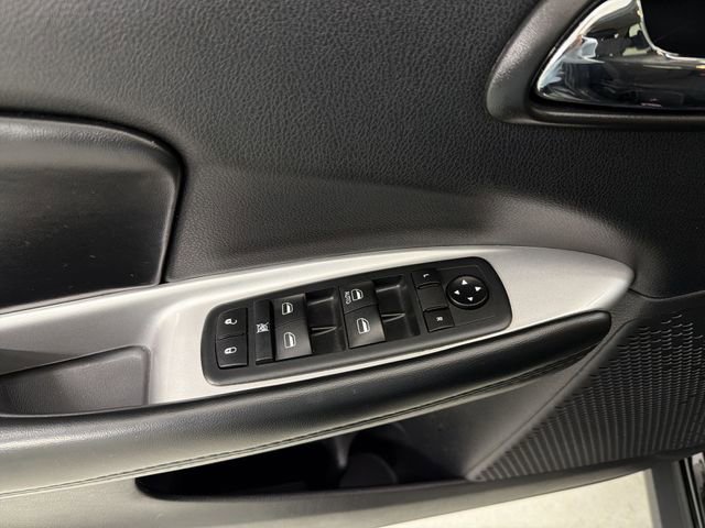 Used 2020 Dodge Journey SE w/ Blacktop Package image 21