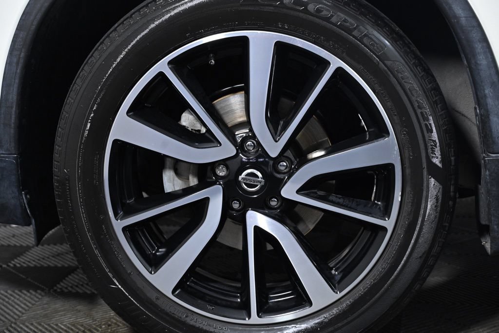 Used 2020 Nissan Rogue SL w/ Premium Package AWD/4WD image 37