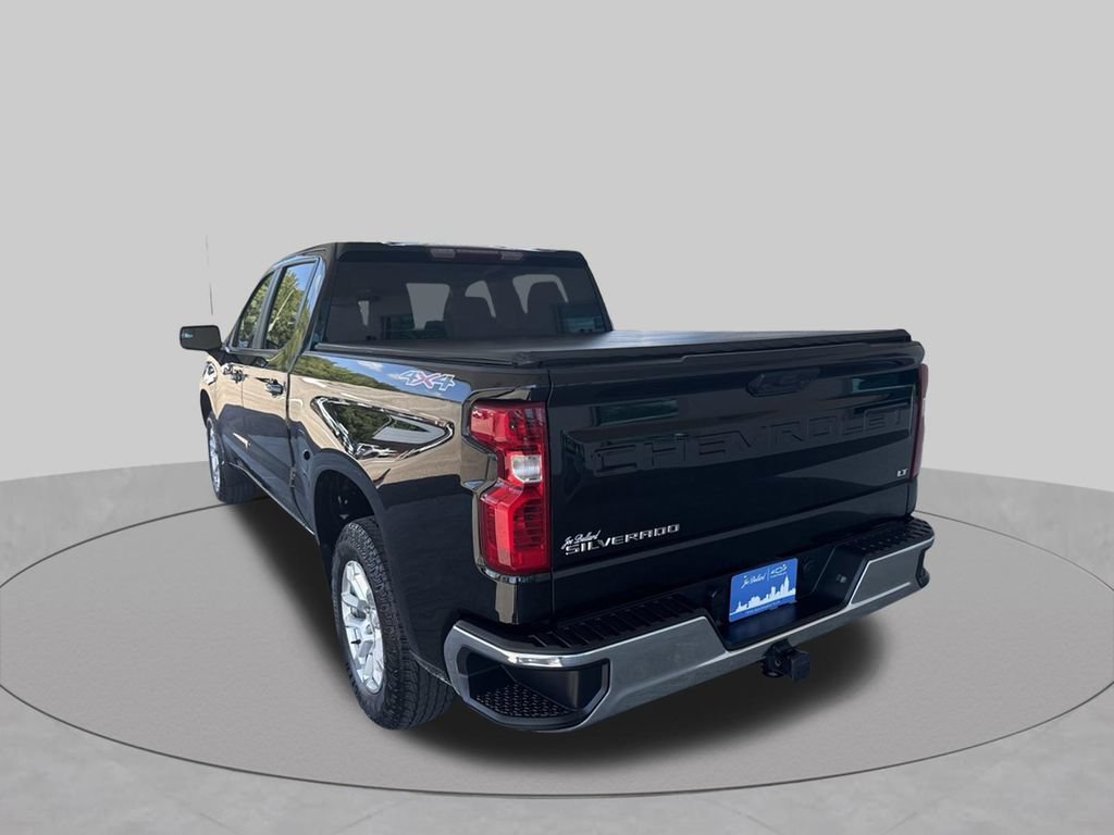 Used 2024 Chevrolet Silverado 1500 LT AWD/4WD image 6