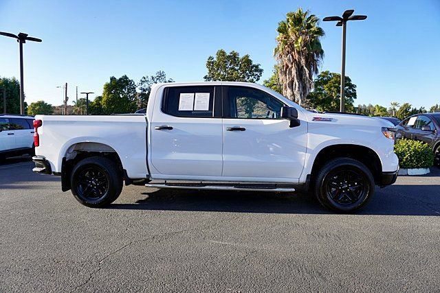 Used 2024 Chevrolet Silverado 1500 Custom Trail Boss AWD/4WD image 3