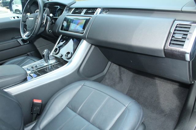 Used 2022 Land Rover Range Rover Sport HSE Silver Edition image 26