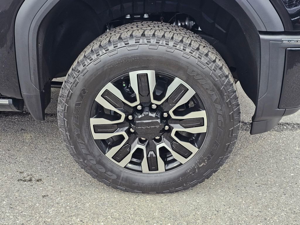 New 2026 GMC Sierra 3500 Denali Ultimate image 9