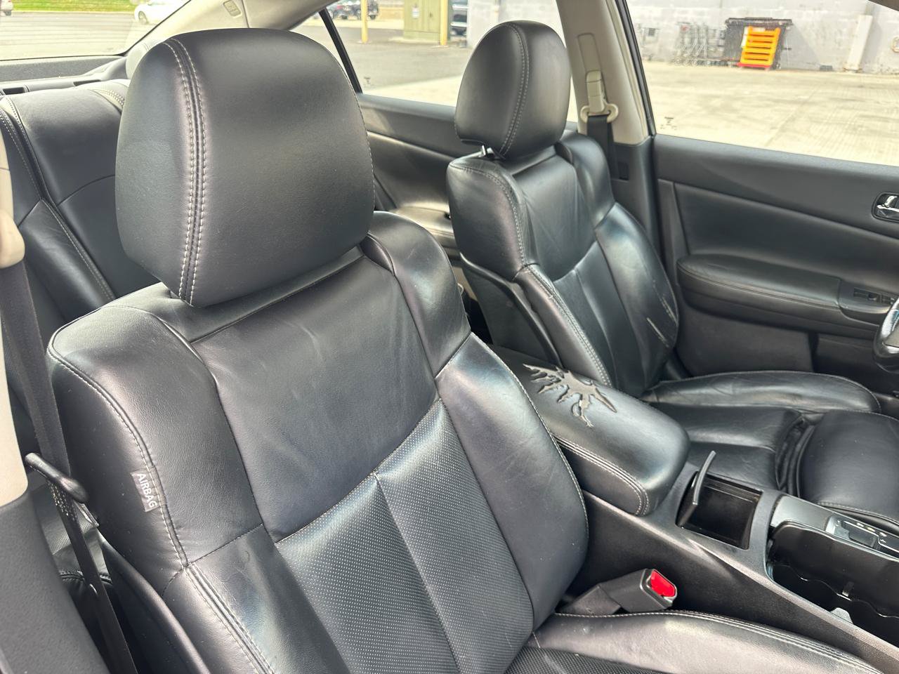 Used 2011 Nissan Maxima 3.5 SV w/ Sport Pkg FWD image 17
