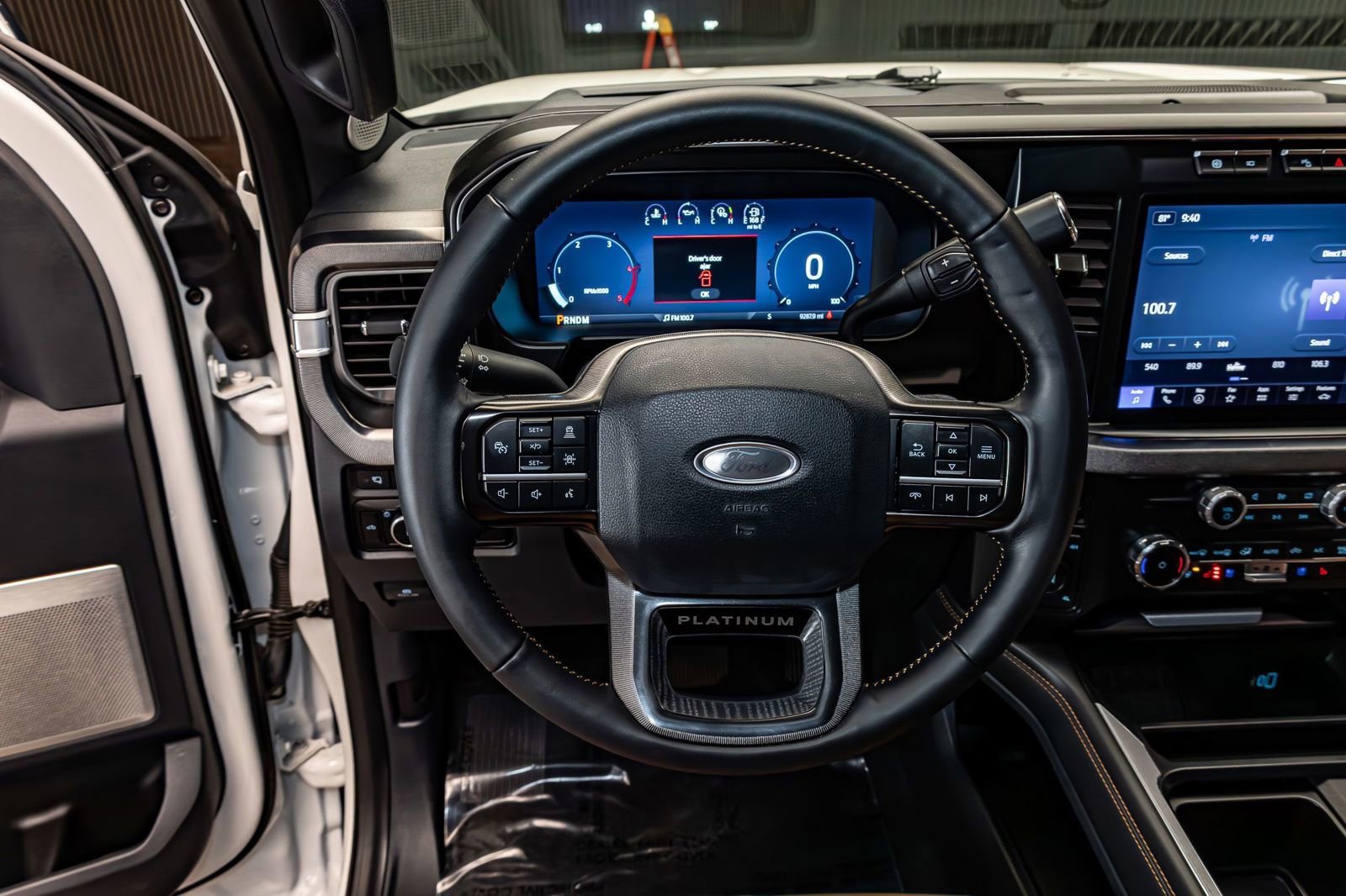 Used 2024 Ford F350 Platinum image 14