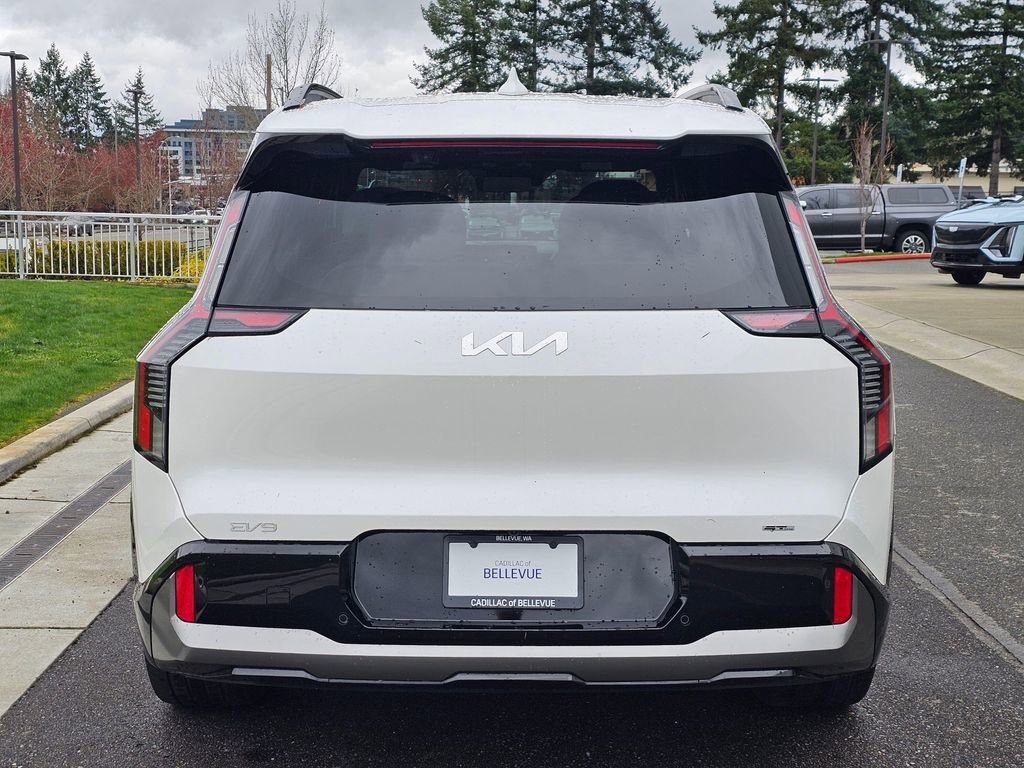 Used 2024 Kia EV9 GT-Line image 4