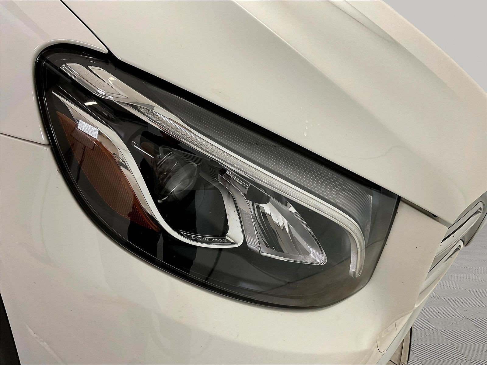 Certified 2019 Mercedes-Benz GLC 300 4MATIC image 32