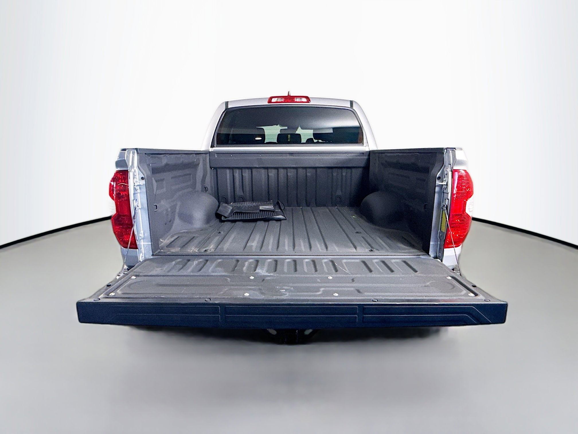 Used 2021 Toyota Tundra SR5 RWD image 34