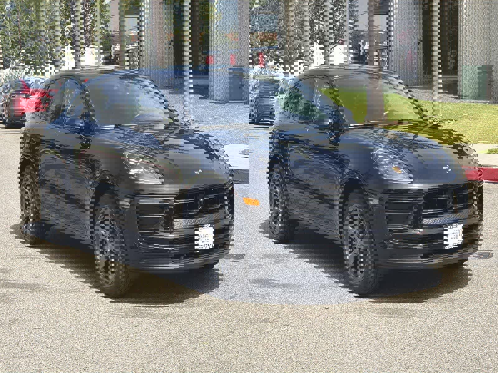 Used 2022 Porsche Macan image 8