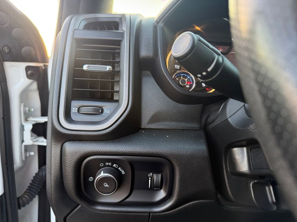 Used 2022 RAM 2500 Tradesman image 22