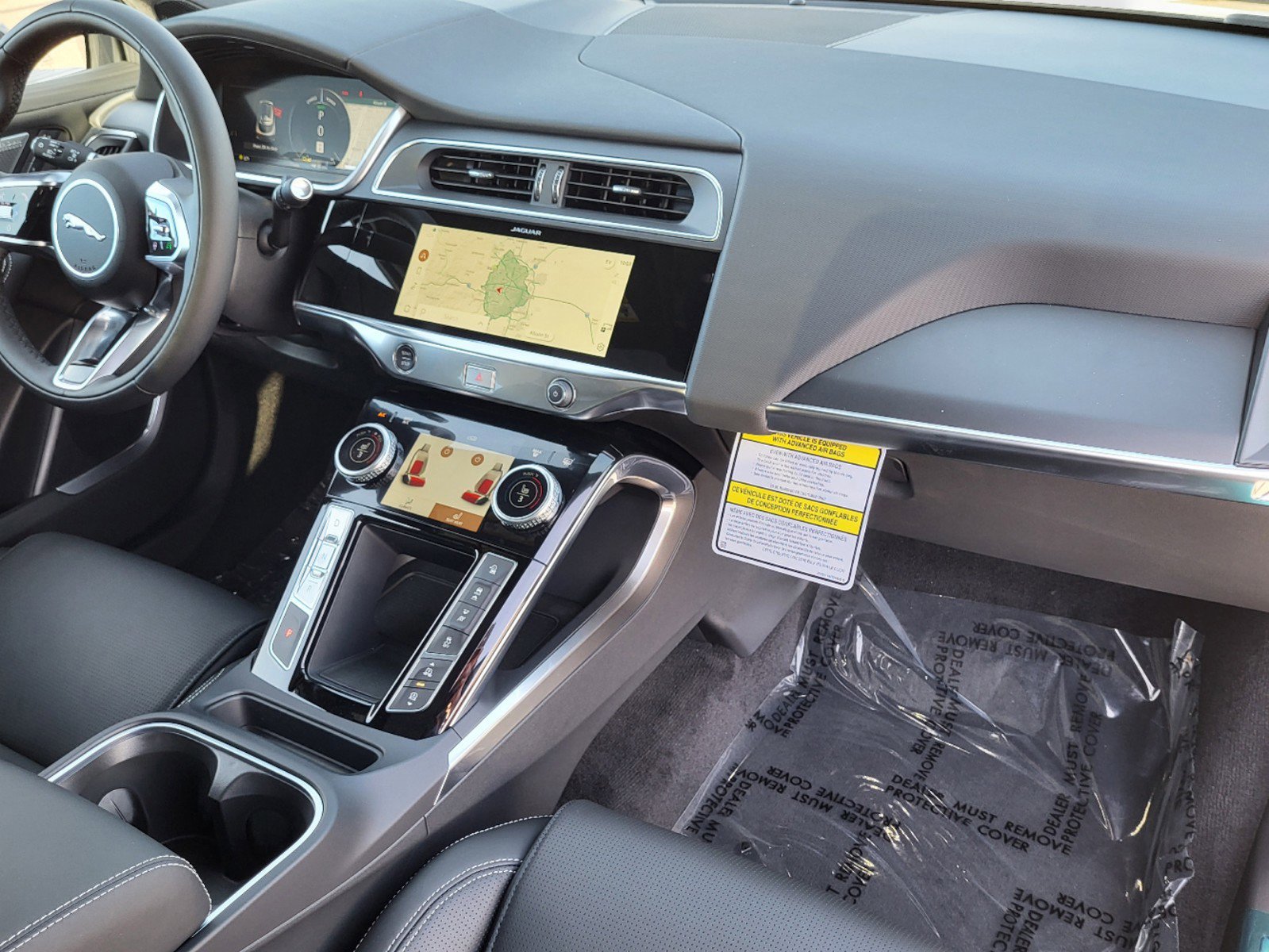 New 2024 Jaguar I-PACE R-Dynamic HSE image 31