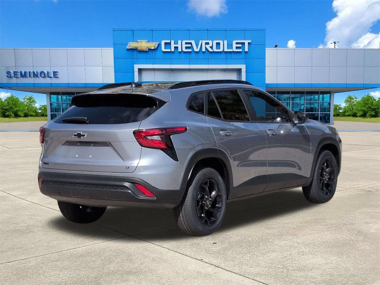 New 2026 Chevrolet Trax LT w/ Driver Confidence Package FWD image 4