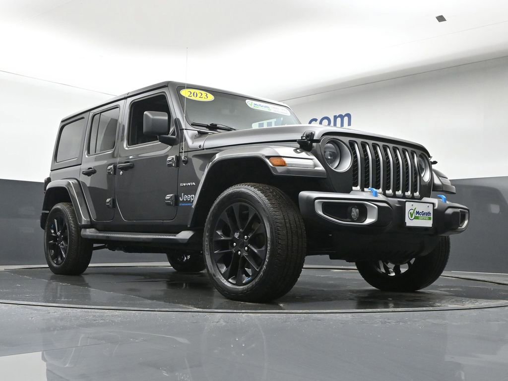 Used 2023 Jeep Wrangler Unlimited Sahara image 25