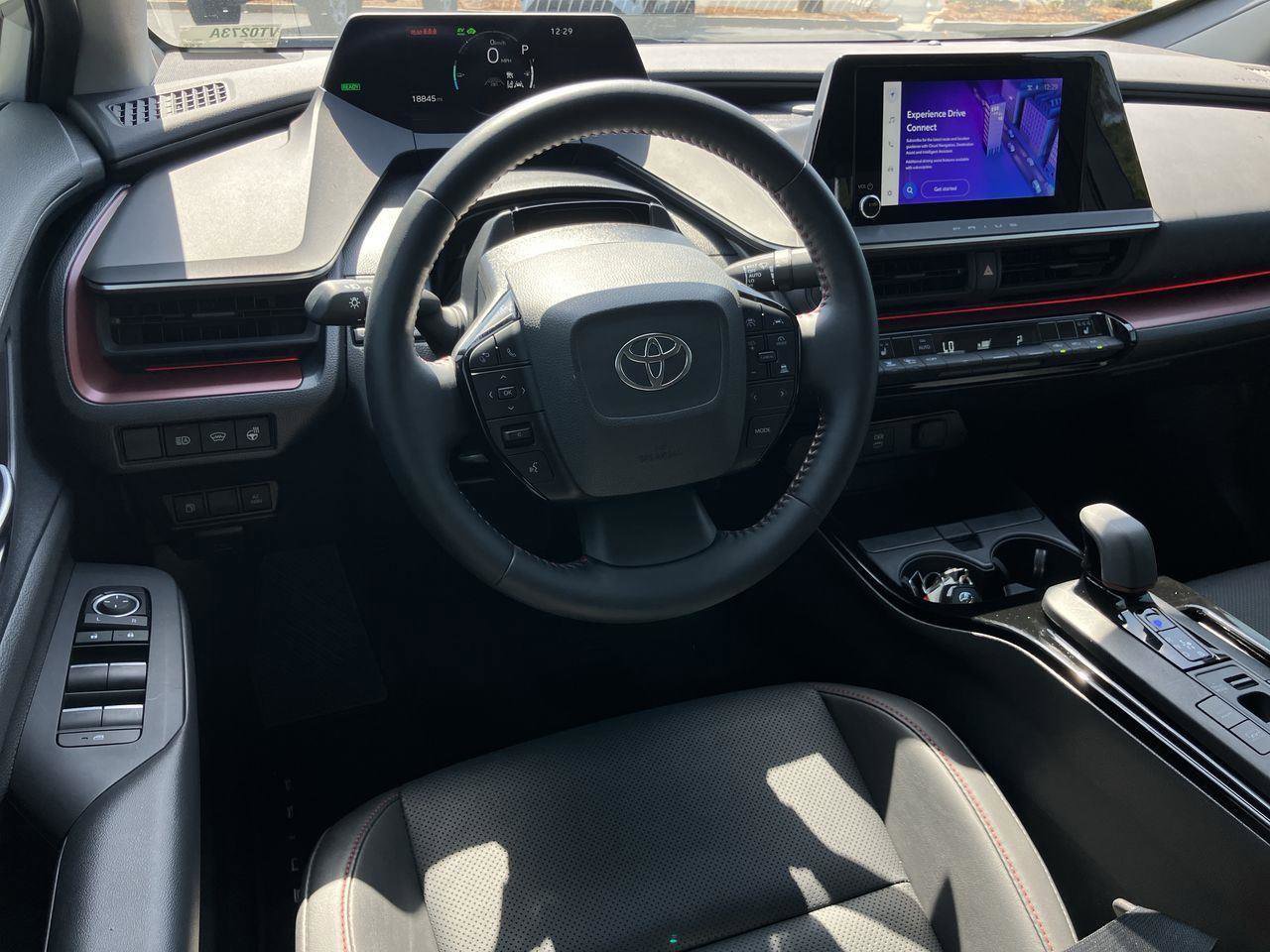 Used 2024 Toyota Prius Prime FWD image 14