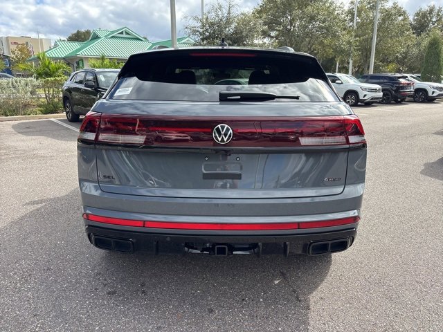 New 2026 Volkswagen Atlas Cross Sport SEL R-Line image 6
