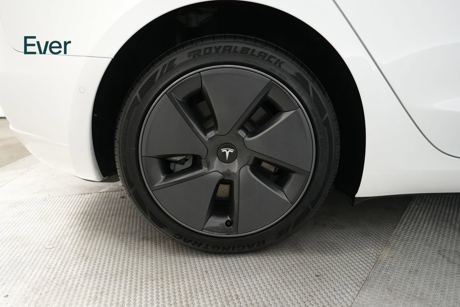 Used 2021 Tesla Model 3 Standard Range Plus RWD image 21