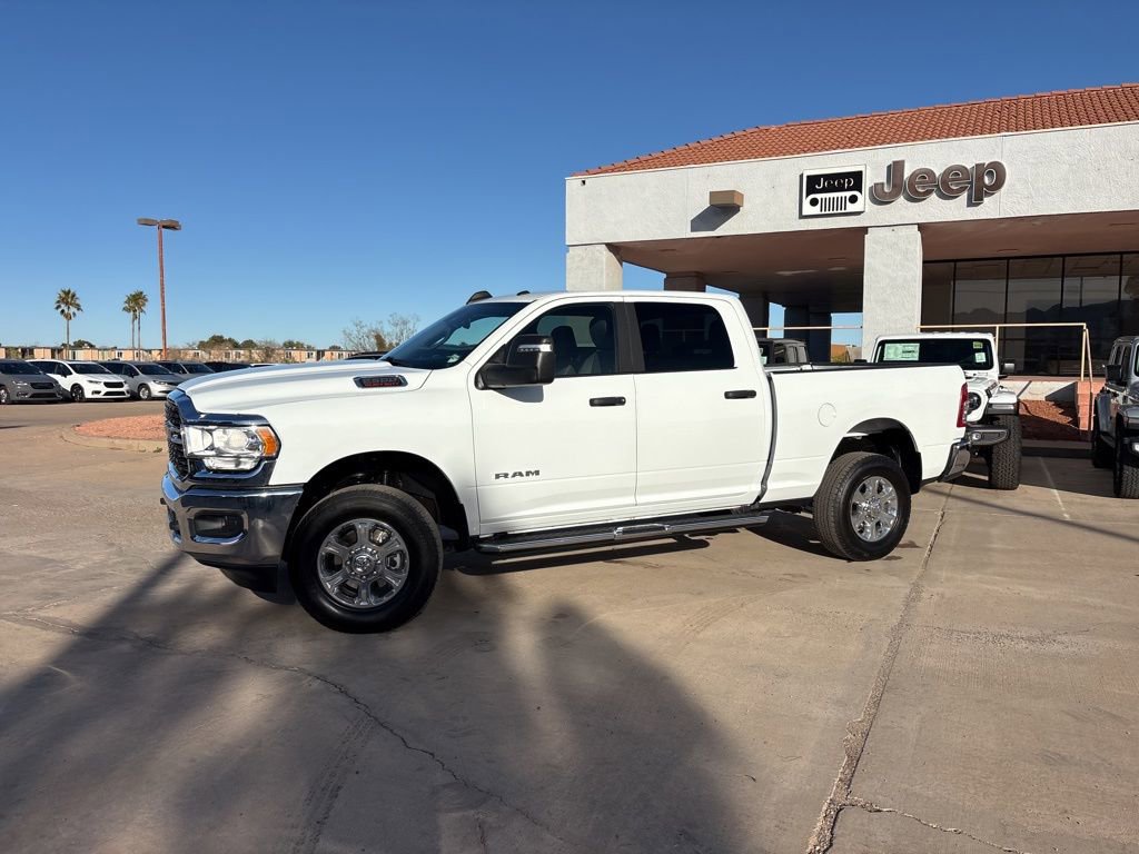 Used 2024 RAM 2500 Big Horn video 1