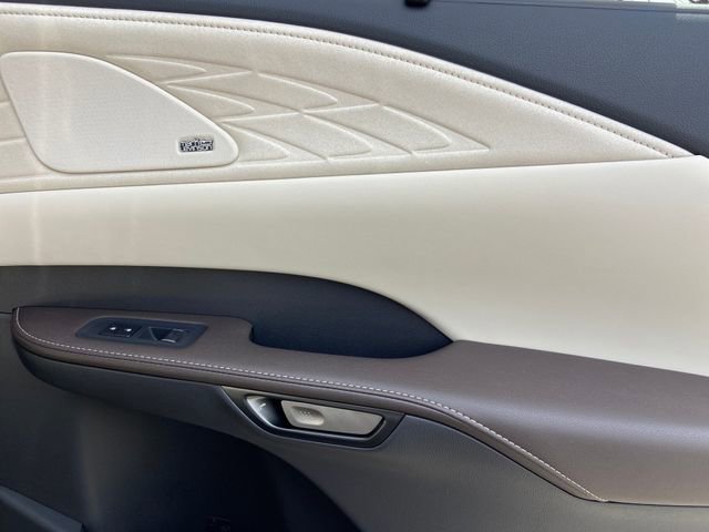 New 2026 Lexus RX 450h AWD image 25