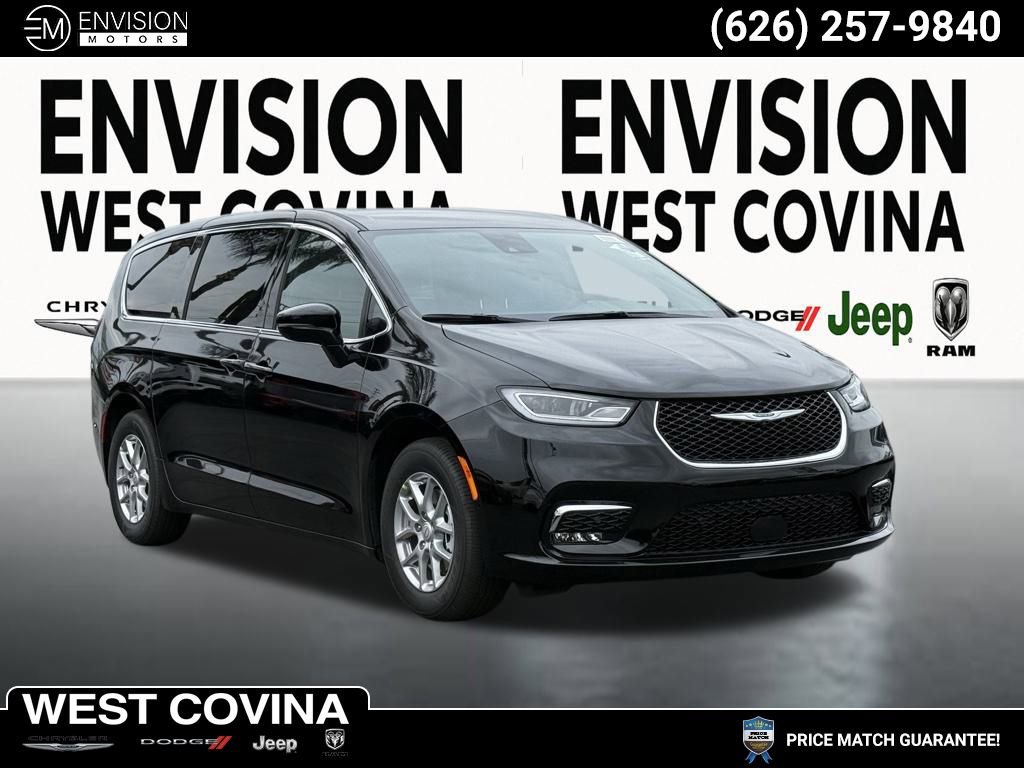 New 2026 Chrysler Pacifica Select image 1