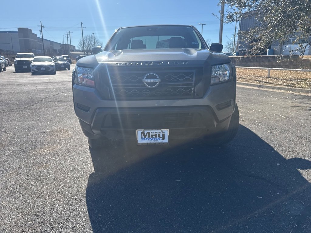 Used 2022 Nissan Frontier S image 8