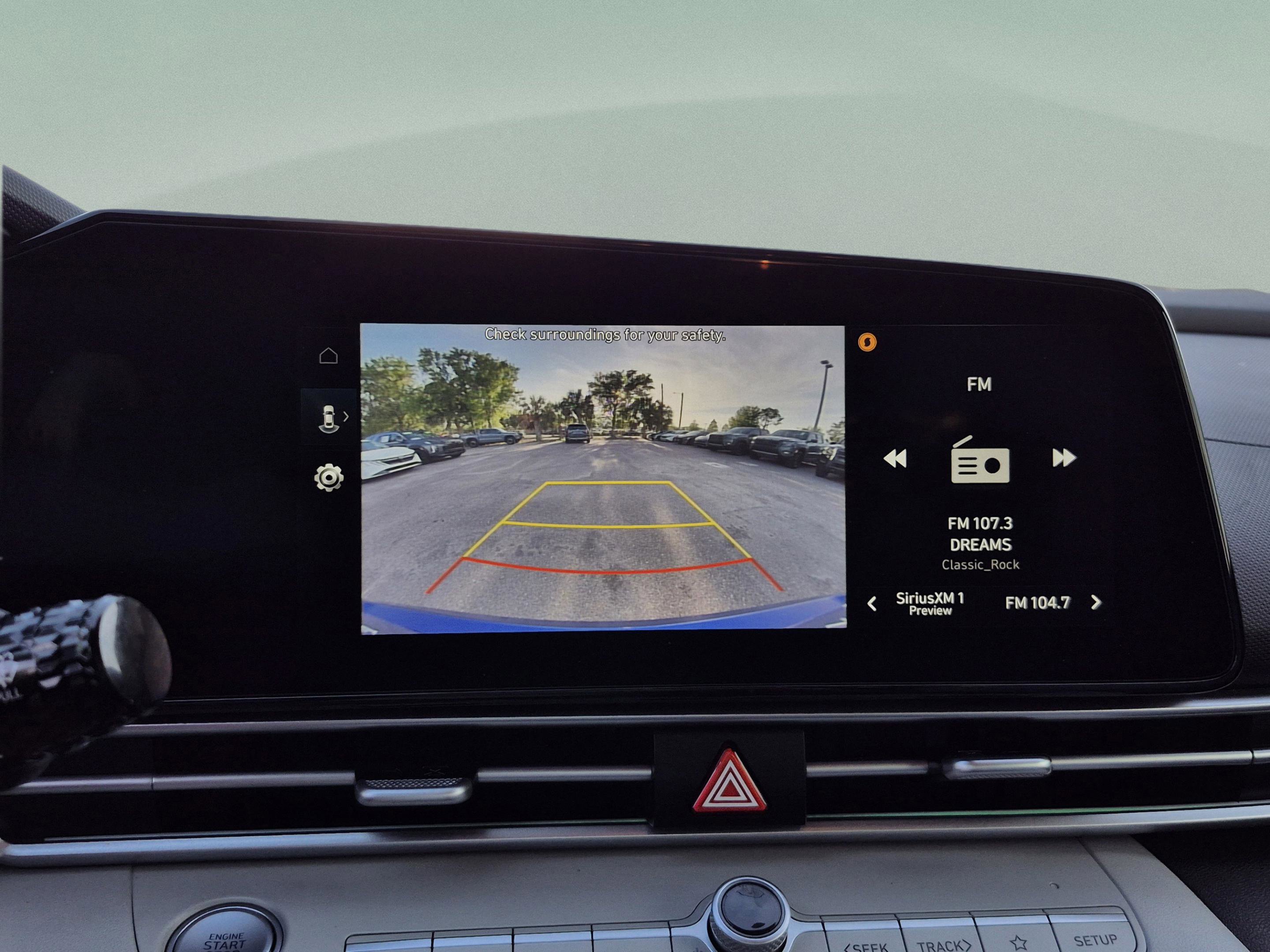 Used 2025 Hyundai Elantra Limited FWD image 24