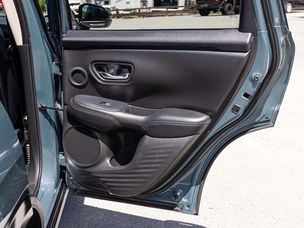 Used 2024 Honda HR-V EX-L image 14
