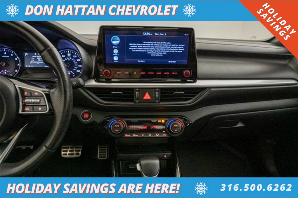 Used 2024 Kia Forte GT-Line w/ GT-Line Premium Package image 8