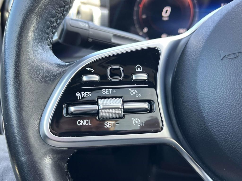 Used 2022 Mercedes-Benz A 220 4MATIC image 22