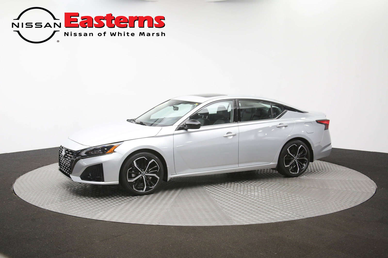 Used 2023 Nissan Altima 2.5 SR w/ SR Premium Package FWD image 56