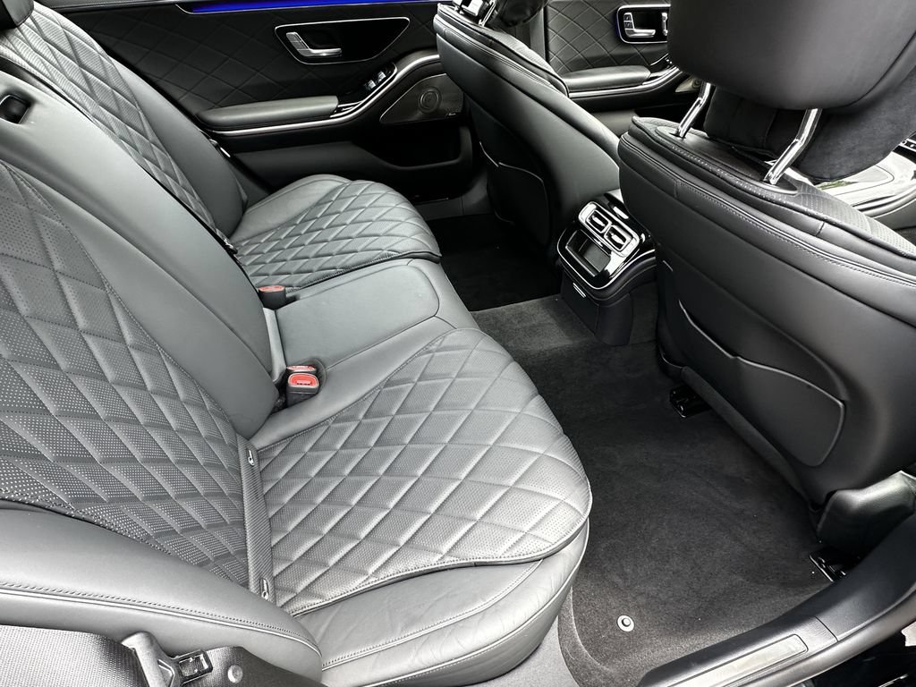 Certified 2025 Mercedes-Benz S 580 4MATIC Sedan image 18