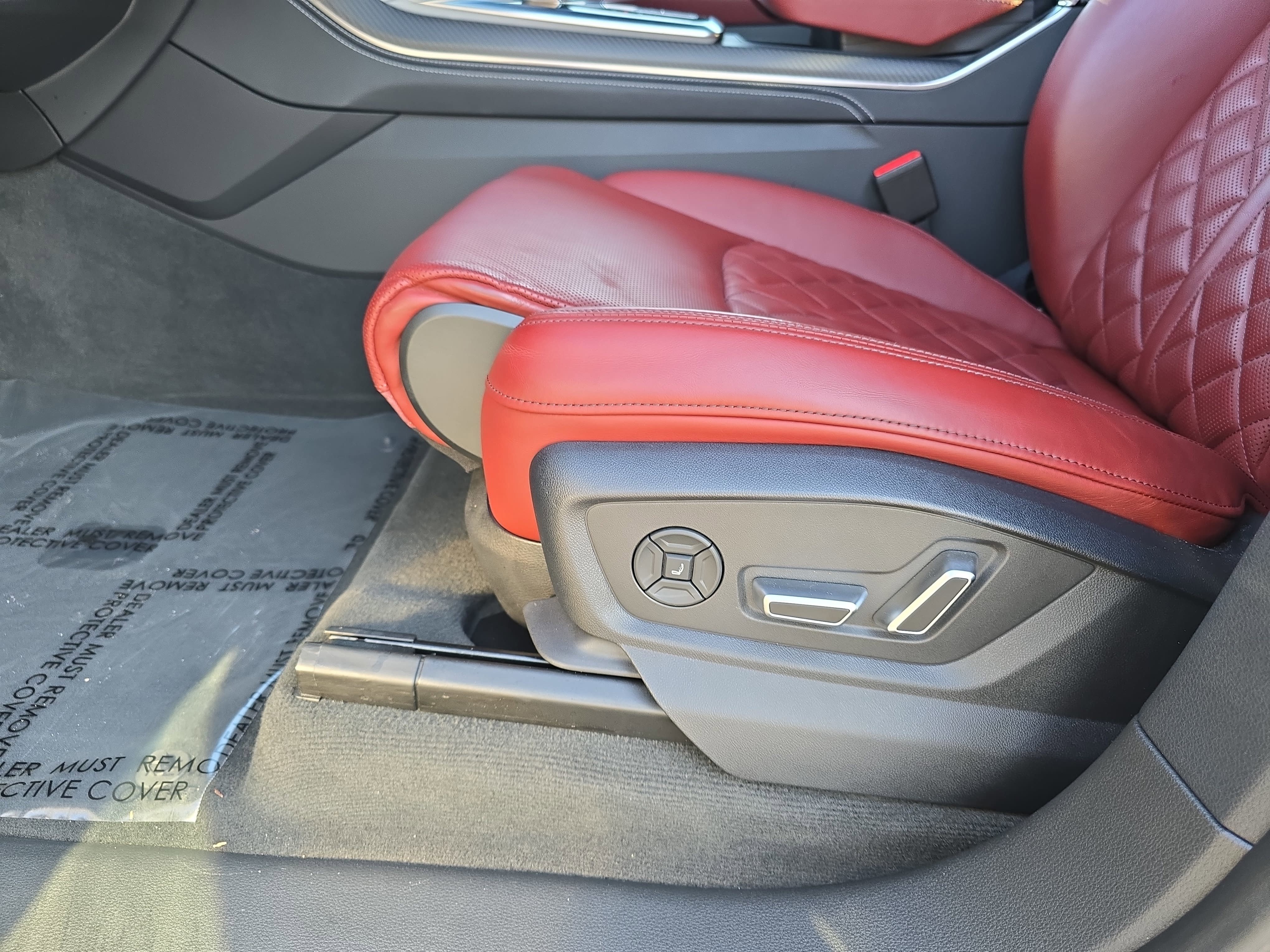 Used 2024 Audi SQ8 Prestige w/ Prestige Package image 26